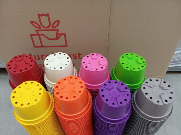 Set of colorful Murgiplast pots - tubs