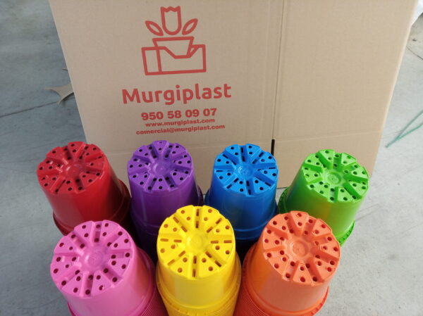 Set of colorful Murgiplast pots - CC 17